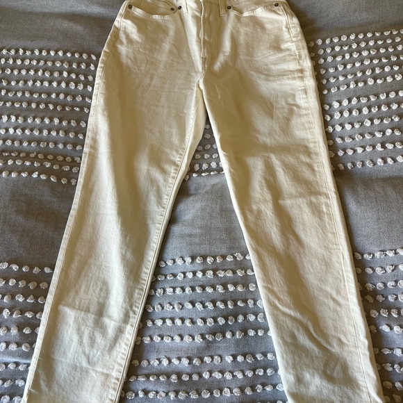 Madewell Denim - Madewell Women's Straight Leg Jeans in Cream